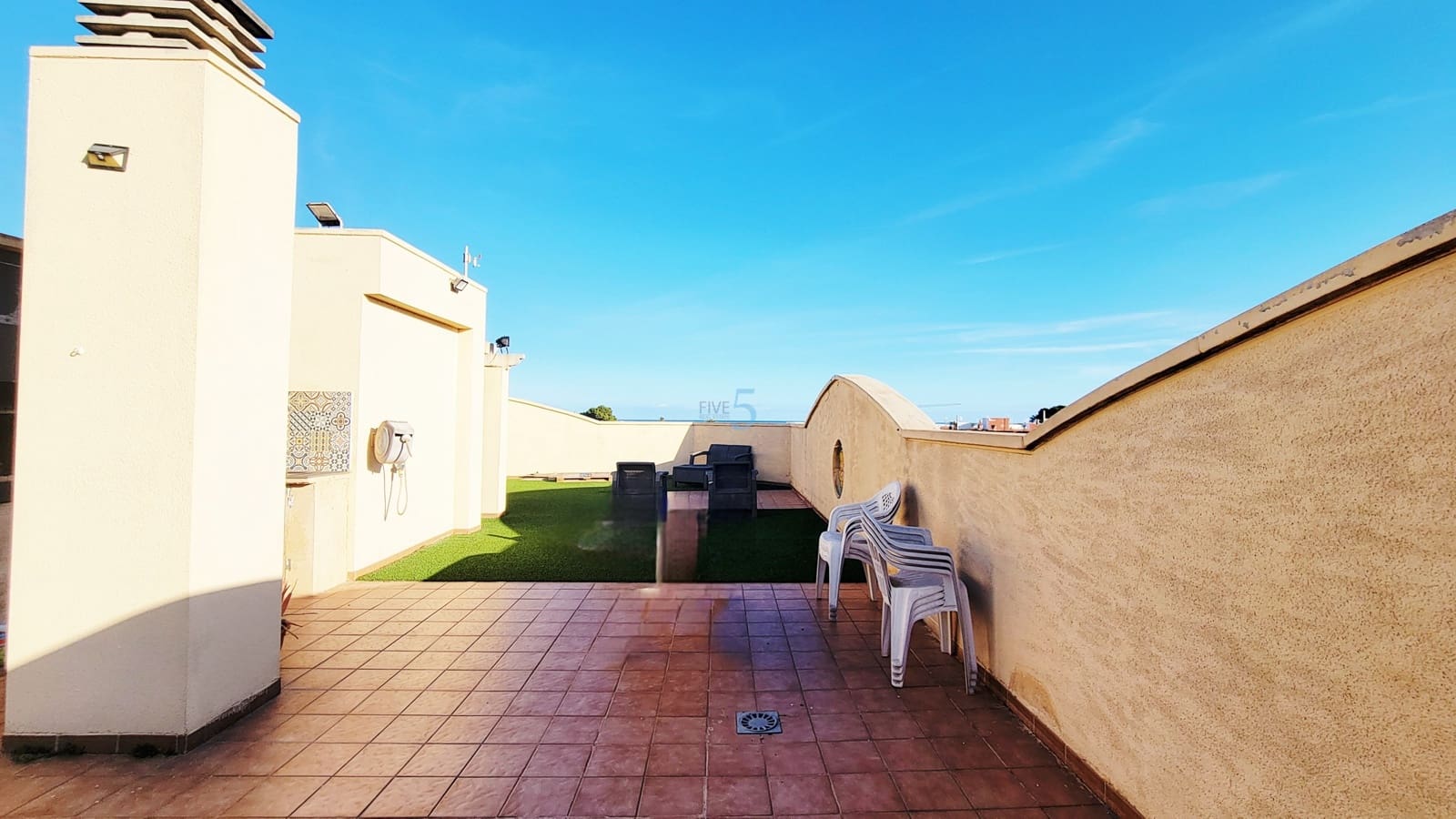 Apartamento de 3 habitaciones en San Pedro del Pinatar en venta con piscina garaje - 182.000 € (Ref: 9361016)