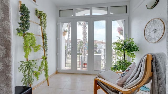 1 soverom Leilighet til salgs i Los Balcones med svømmebasseng - € 114 000 (Ref: 9362922)