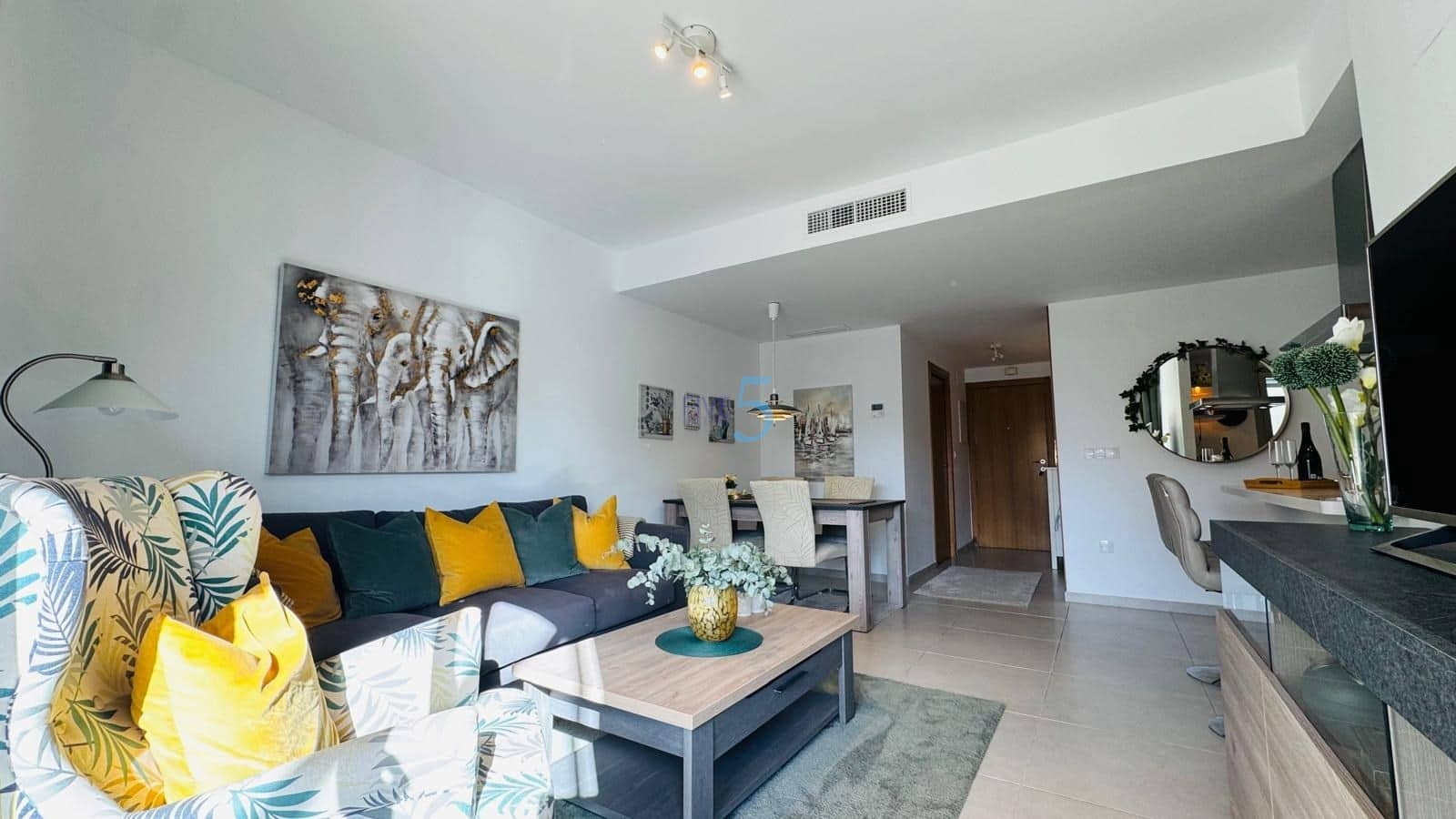 2 bedroom Apartment for sale in Villamartin with pool garage - € 279,000 (Ref: 9363383)