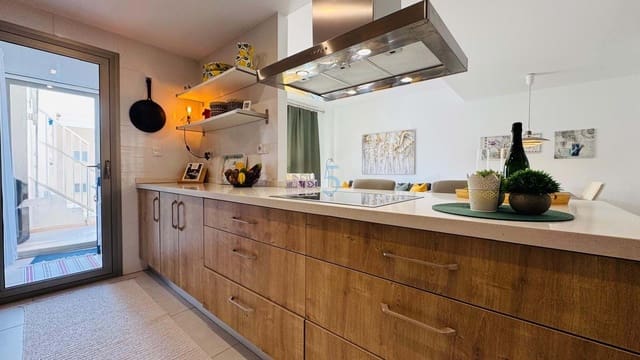 2 bedroom Apartment for sale in Villamartin, Orihuela with pool garage - € 279,000 (Ref: 9363383)