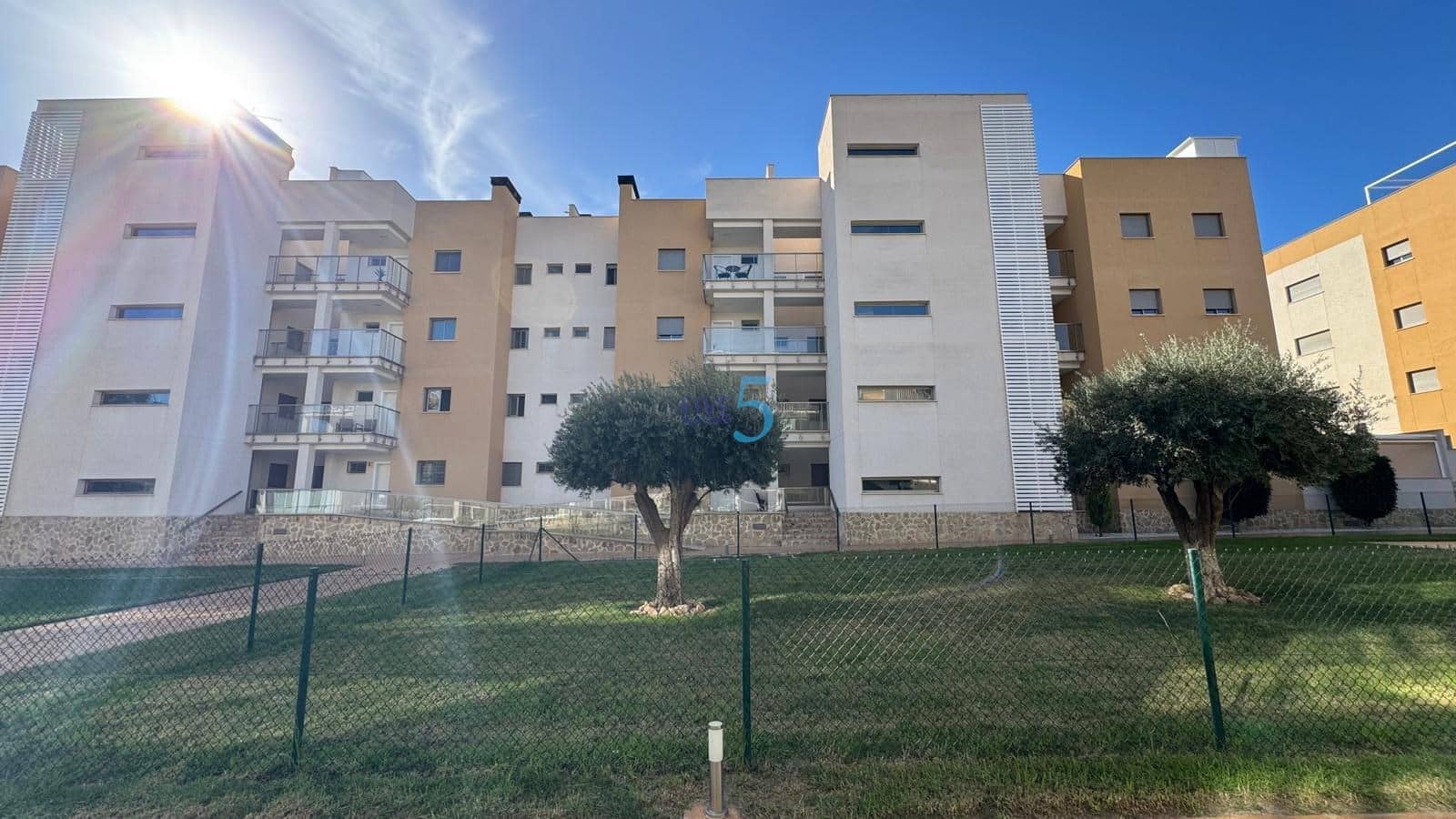 2 bedroom Apartment for sale in Villamartin with pool garage - € 279,000 (Ref: 9363383)
