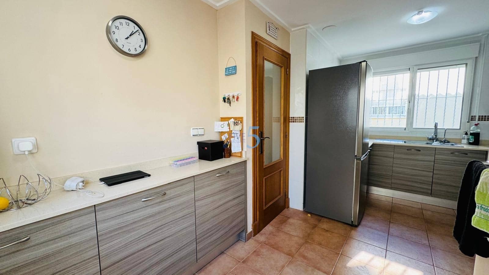 3 soverom Villa til salgs i Orihuela Costa med svømmebasseng garasje - € 279 000 (Ref: 9363384)