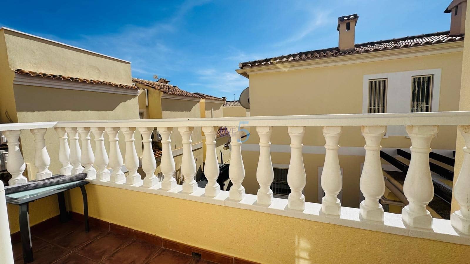 3 soverom Villa til salgs i Orihuela Costa med svømmebasseng garasje - € 279 000 (Ref: 9363384)