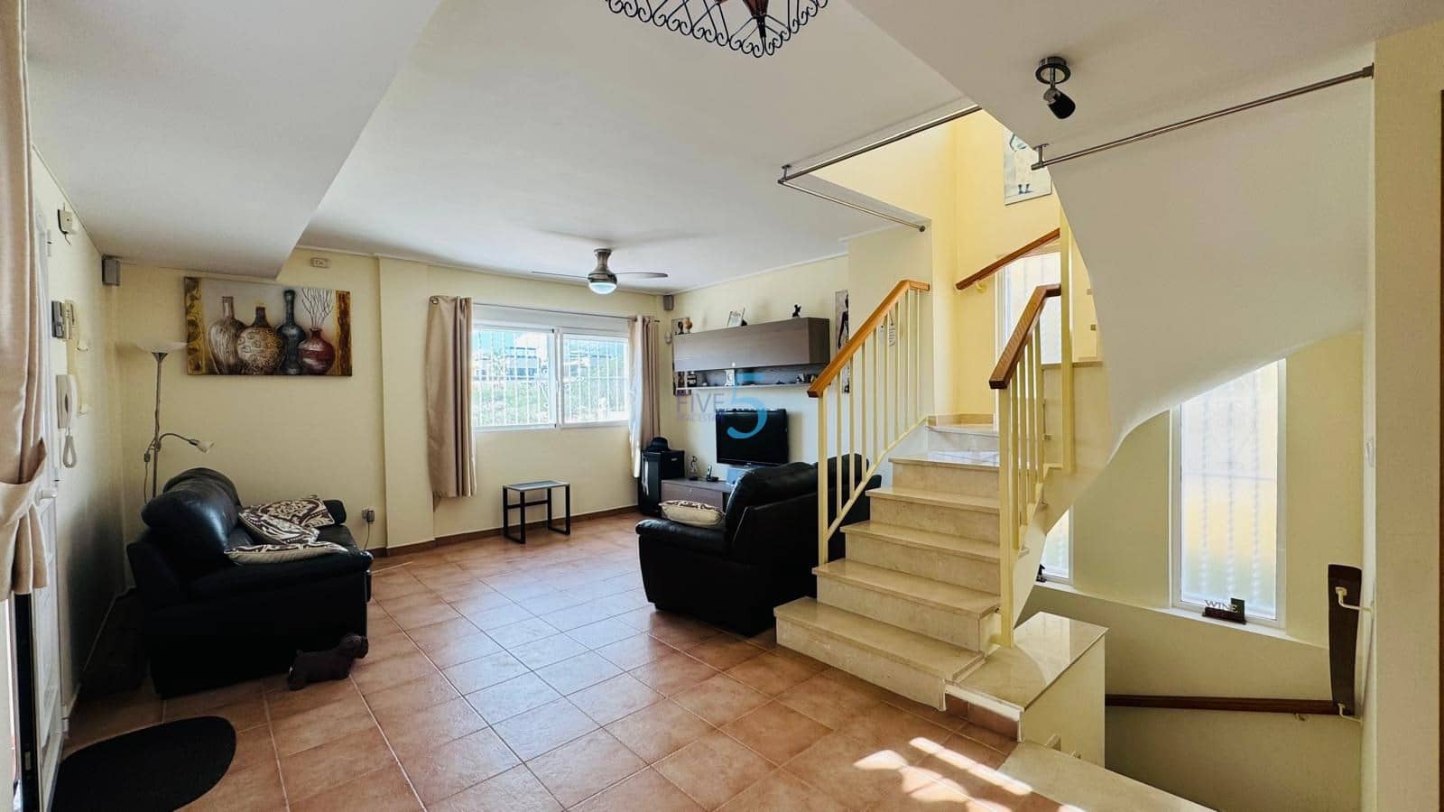 3 soverom Villa til salgs i Orihuela Costa med svømmebasseng garasje - € 279 000 (Ref: 9363384)