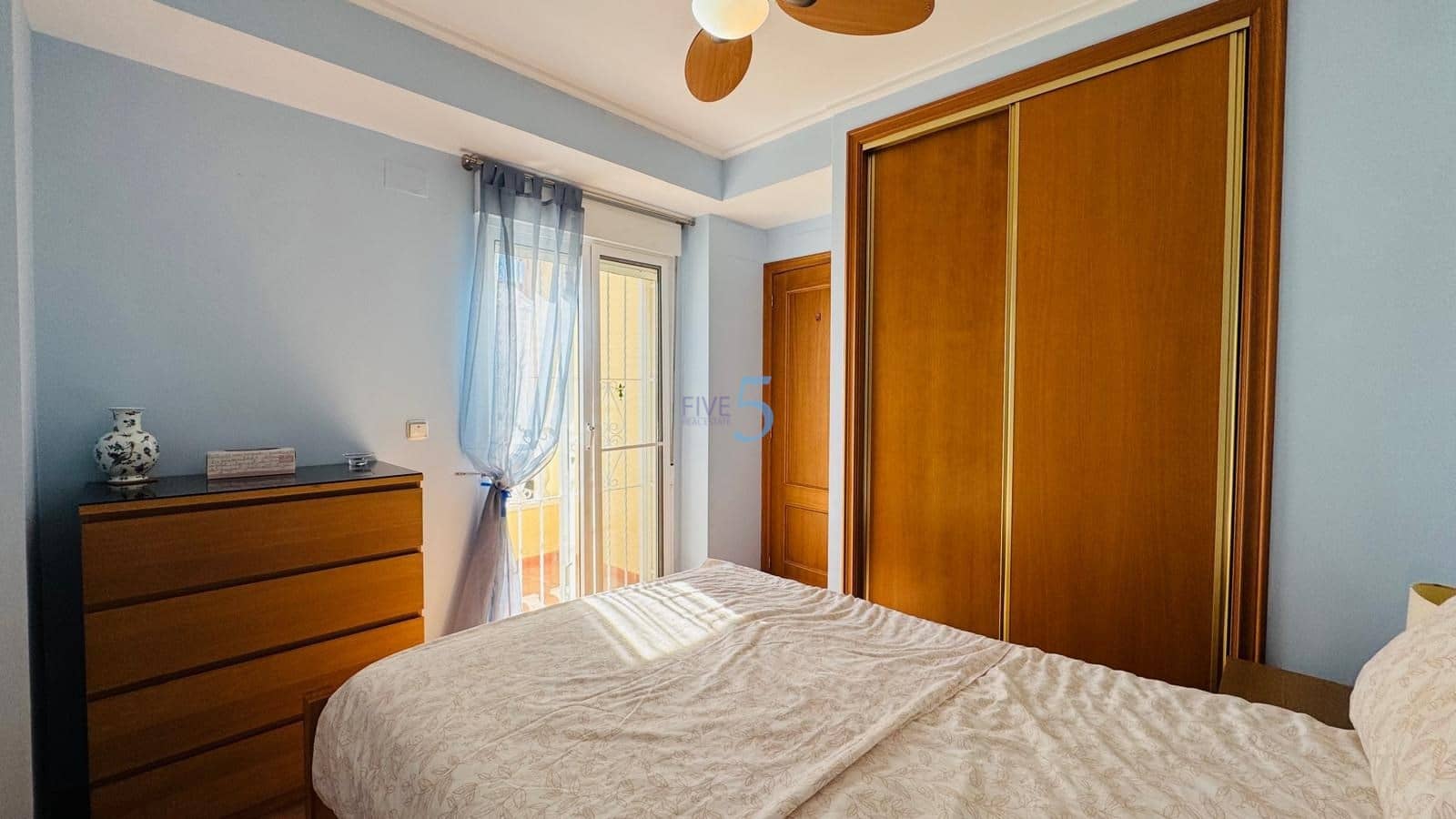 3 soverom Villa til salgs i Orihuela Costa med svømmebasseng garasje - € 279 000 (Ref: 9363384)