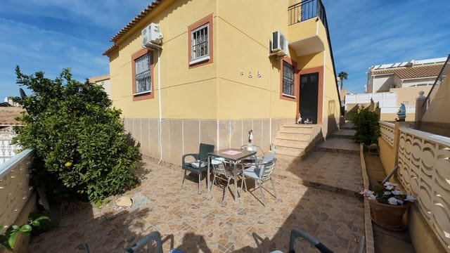 3 soveværelse Bungalow til salg i Los Altos med swimmingpool - € 220.000 (Ref: 9372378)