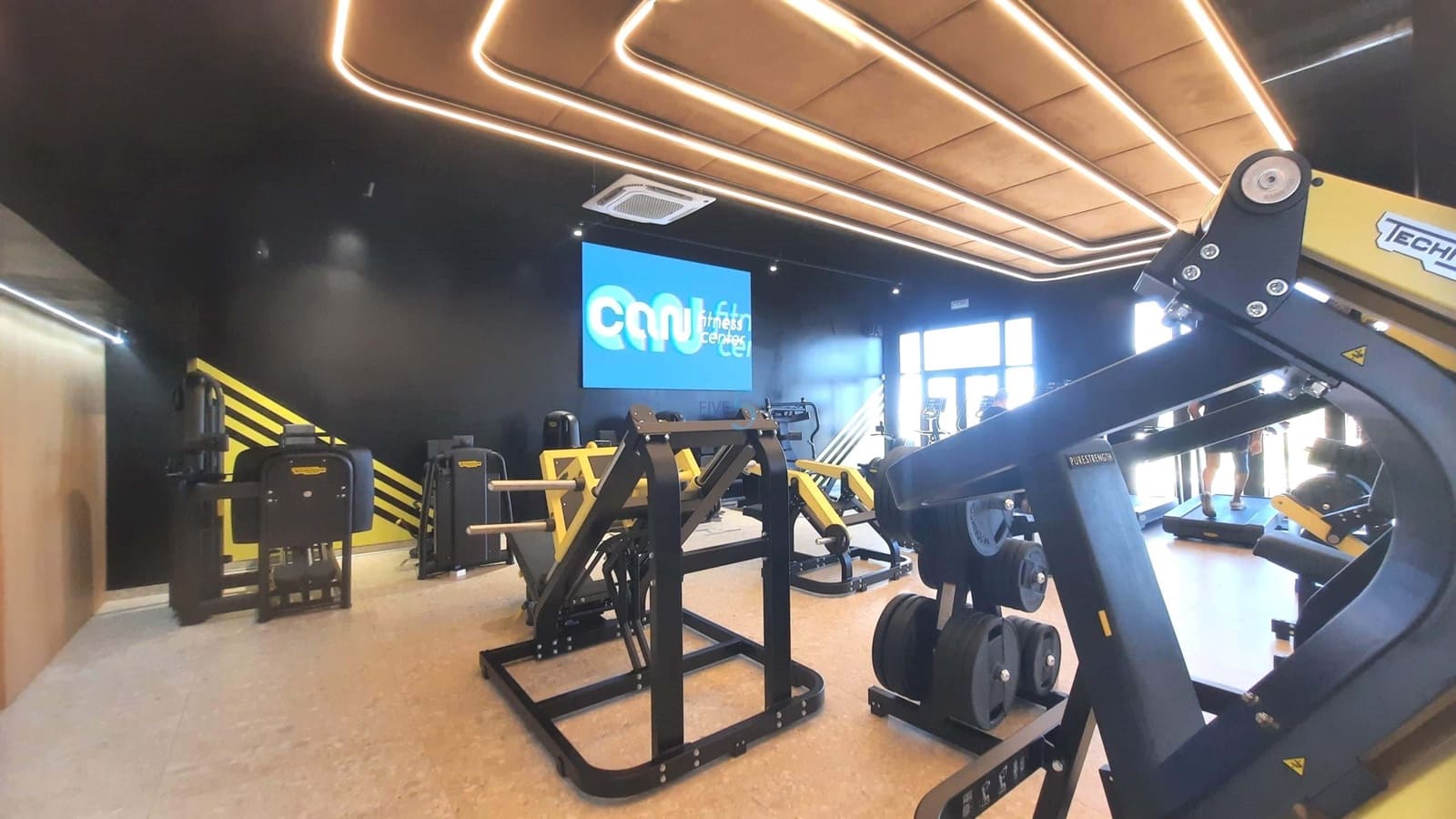 Apartamento de 2 habitaciones en Roldan en venta con piscina - 120.000 € (Ref: 9374378)