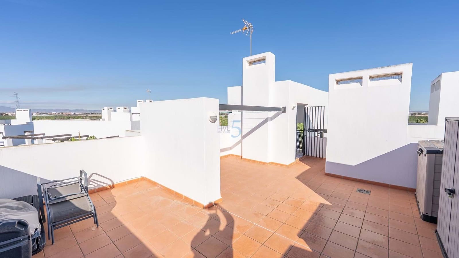 Apartamento de 2 habitaciones en Roldan en venta con piscina - 120.000 € (Ref: 9374378)