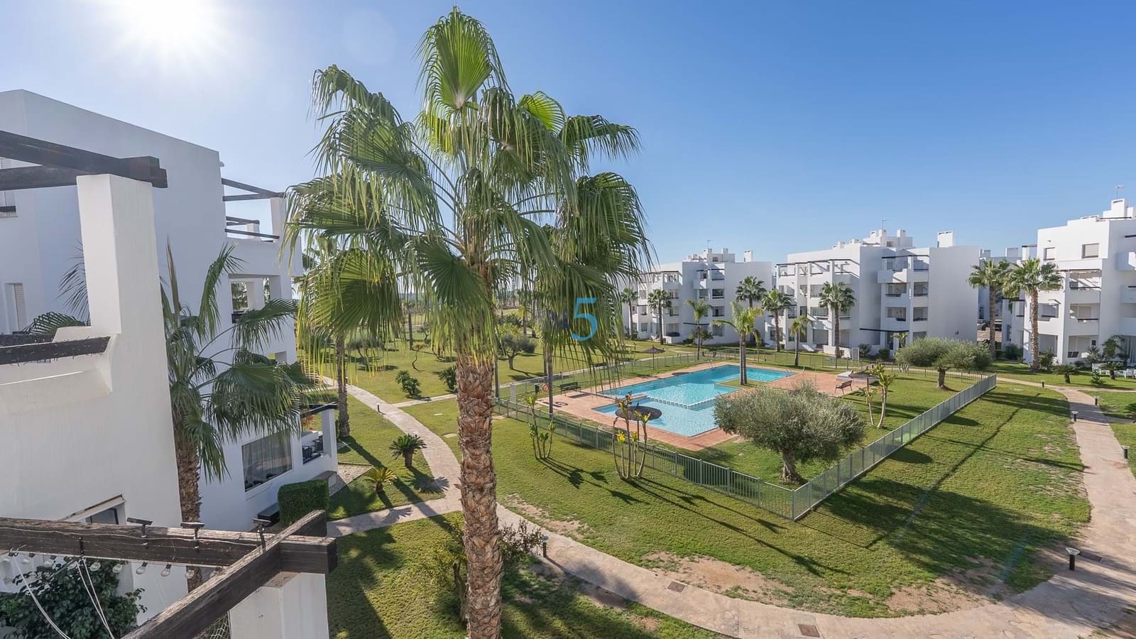 Apartamento de 2 habitaciones en Roldan en venta con piscina - 120.000 € (Ref: 9374378)