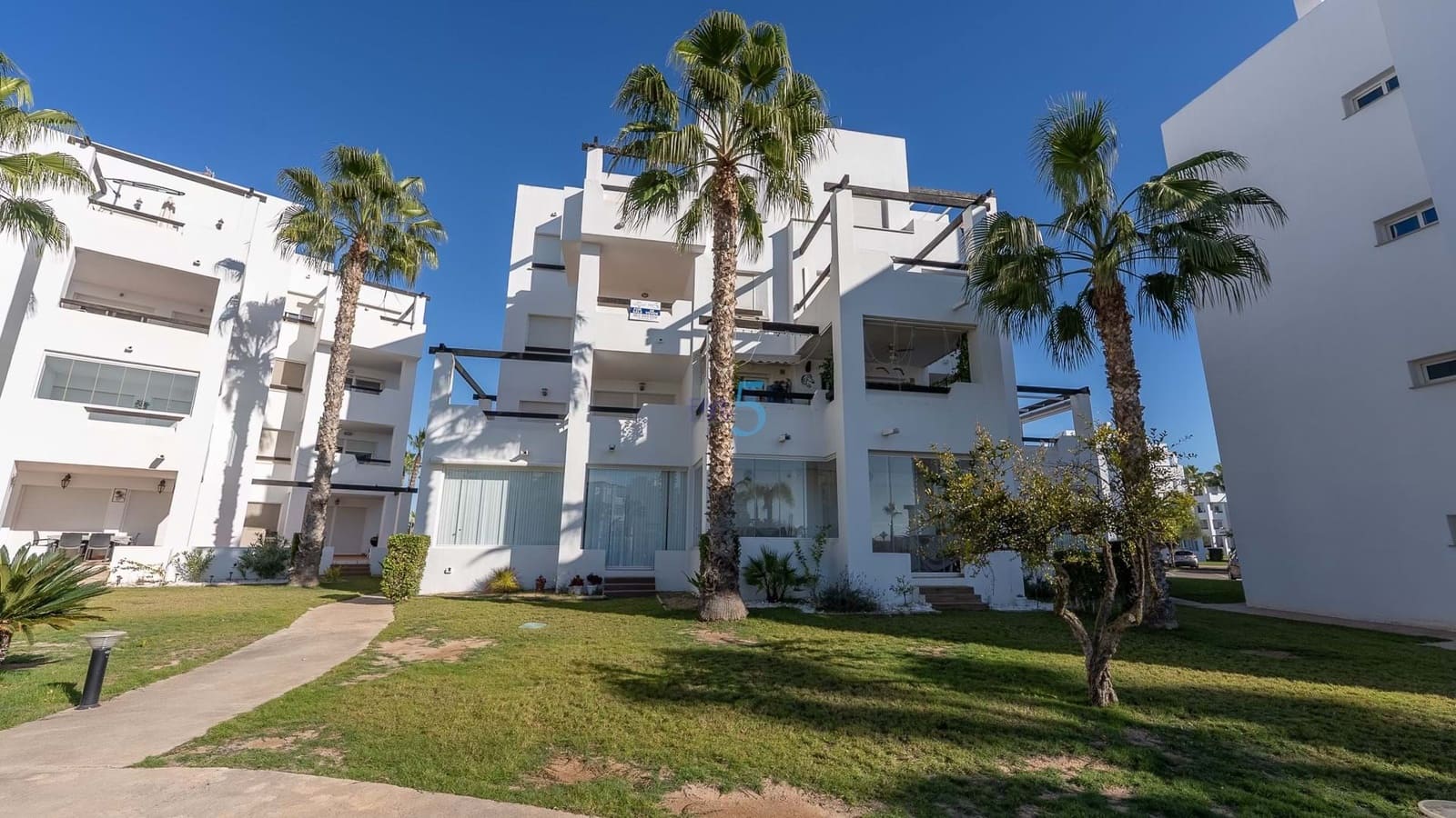 Apartamento de 2 habitaciones en Roldan en venta con piscina - 120.000 € (Ref: 9374378)