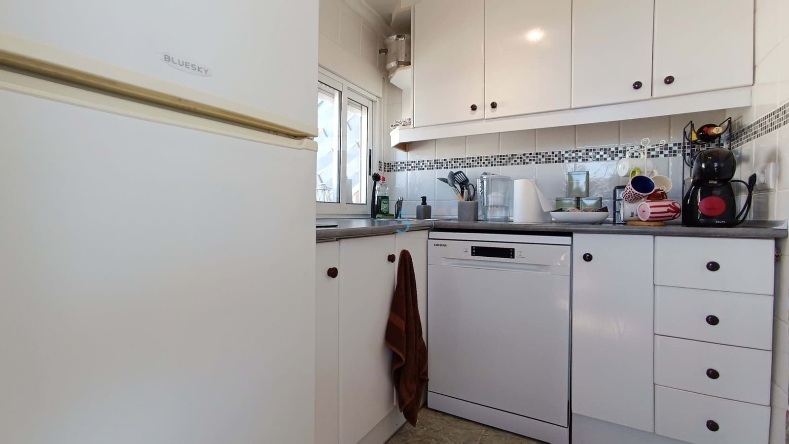 3 sypialnia Dom na sprzedaż w Torrevieja z basenem - 157 500 € (Ref: 9374379)