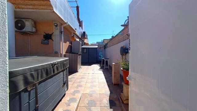 3 sypialnia Dom na sprzedaż w Torrevieja z basenem - 157 500 € (Ref: 9374379)