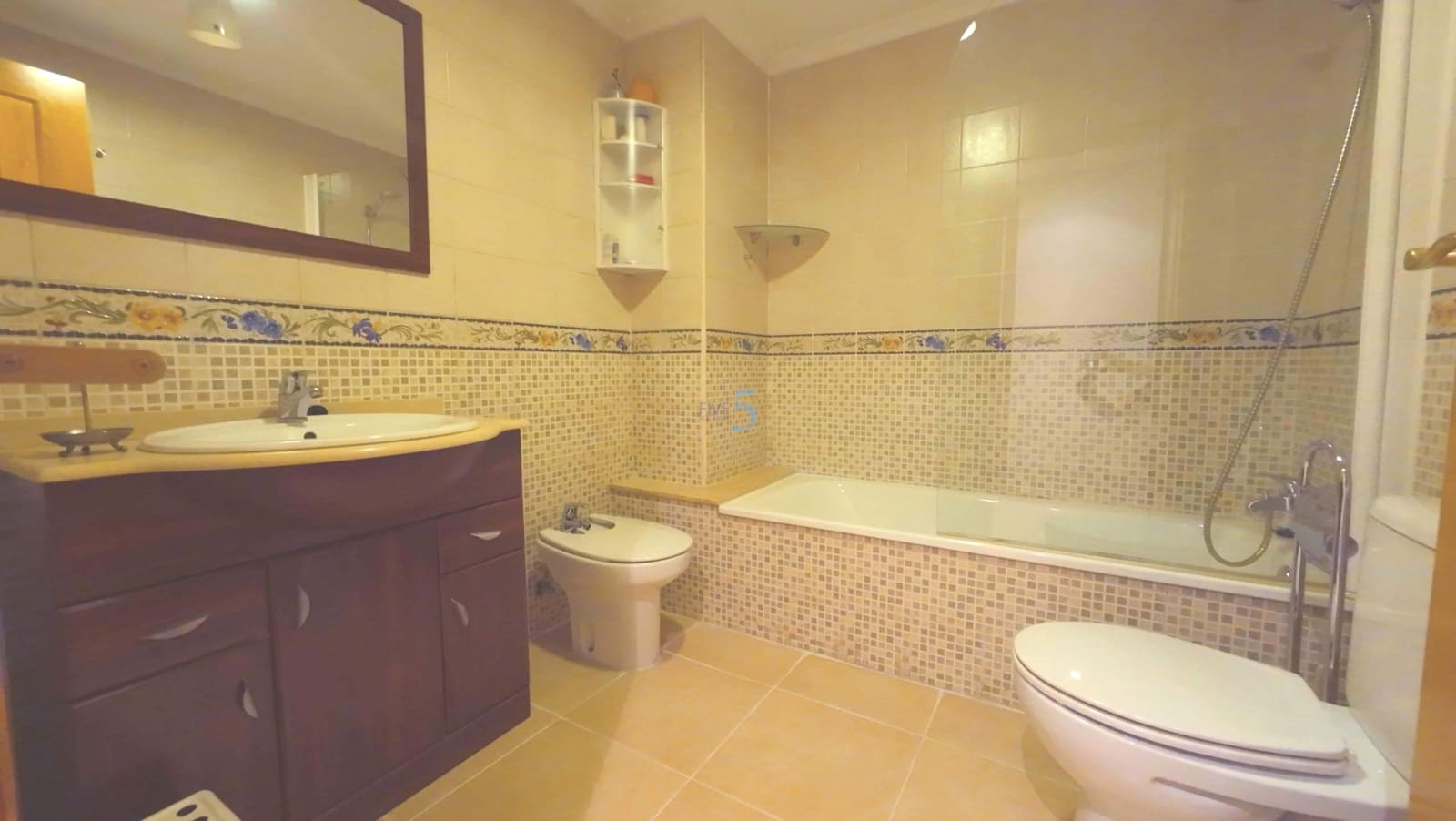 3 bedroom Apartment for sale in Almoradi with garage - € 125,000 (Ref: 9374380)