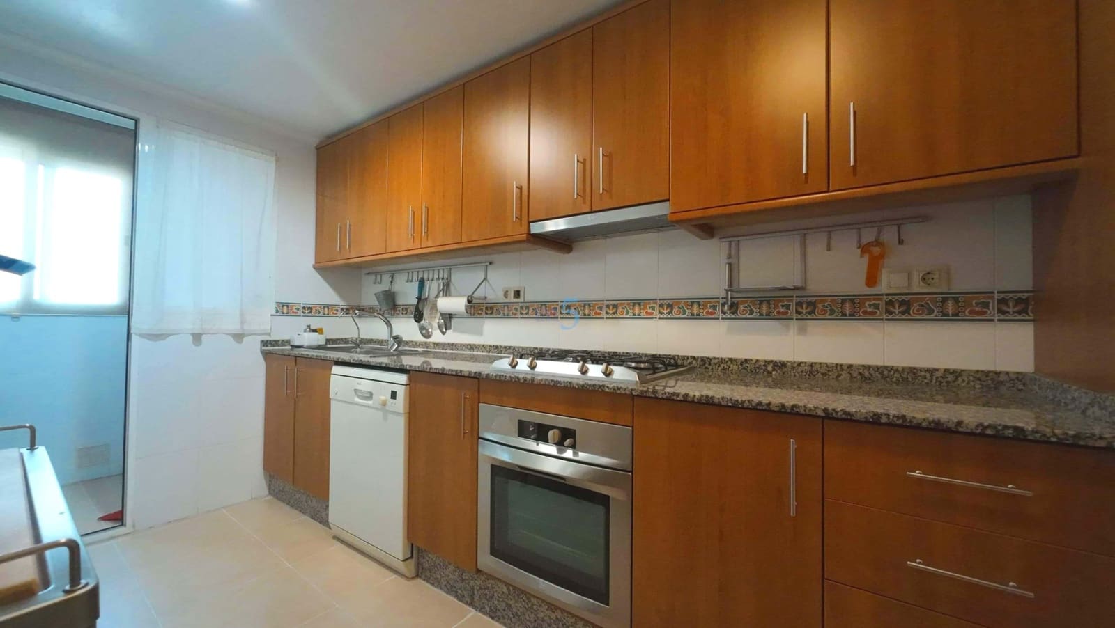 3 bedroom Apartment for sale in Almoradi with garage - € 125,000 (Ref: 9374380)