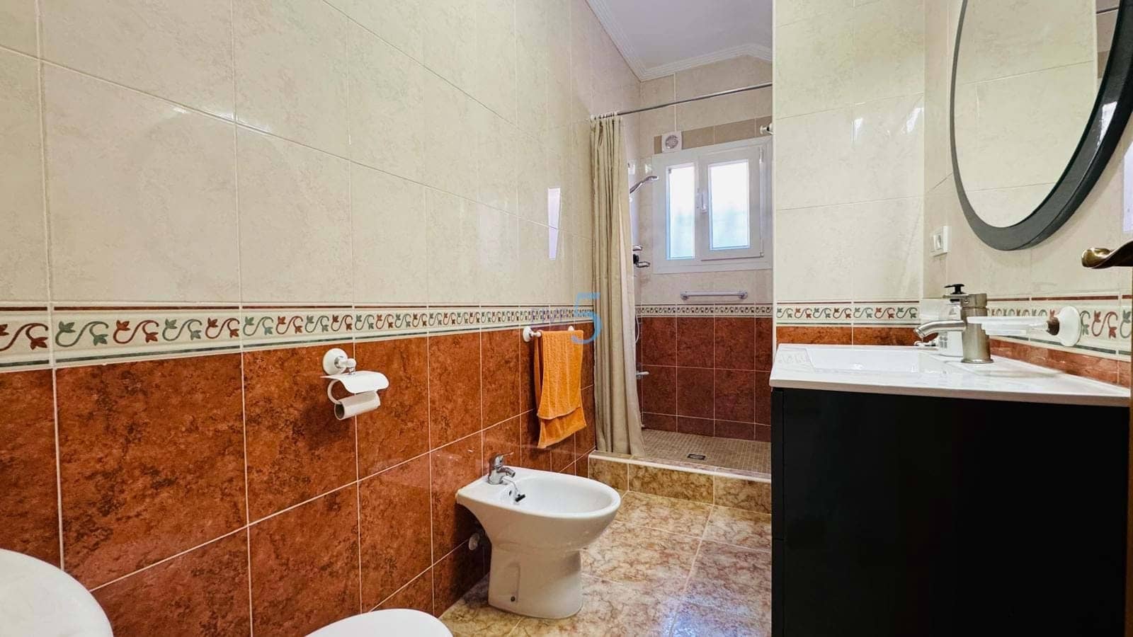 2 soveværelse Bungalow til salg i Orihuela Costa med swimmingpool garage - € 240.000 (Ref: 9376406)