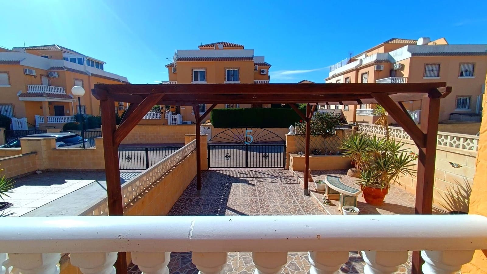 Bungalow de 2 habitaciones en Ciudad Quesada en venta con piscina - 149.950 € (Ref: 9378324)