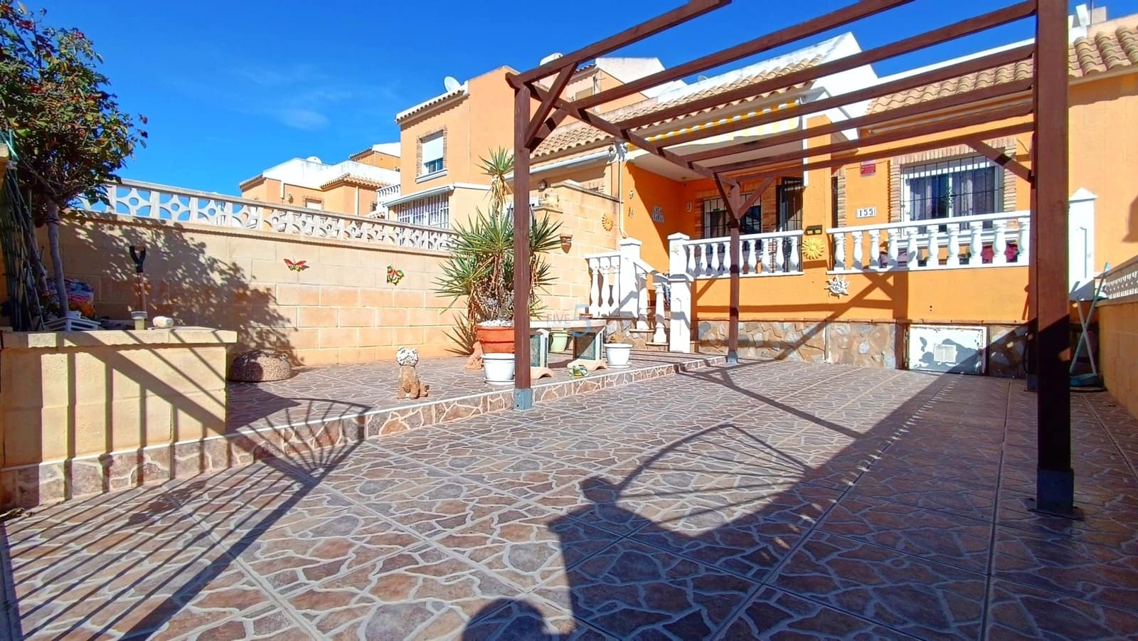 Bungalow de 2 habitaciones en Ciudad Quesada en venta con piscina - 149.950 € (Ref: 9378324)