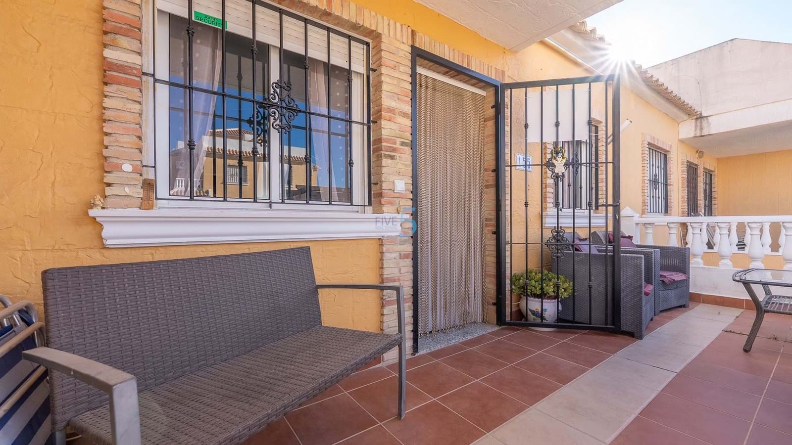 2 soverom Bungalow til salgs i Ciudad Quesada med svømmebasseng - € 149 950 (Ref: 9378324)