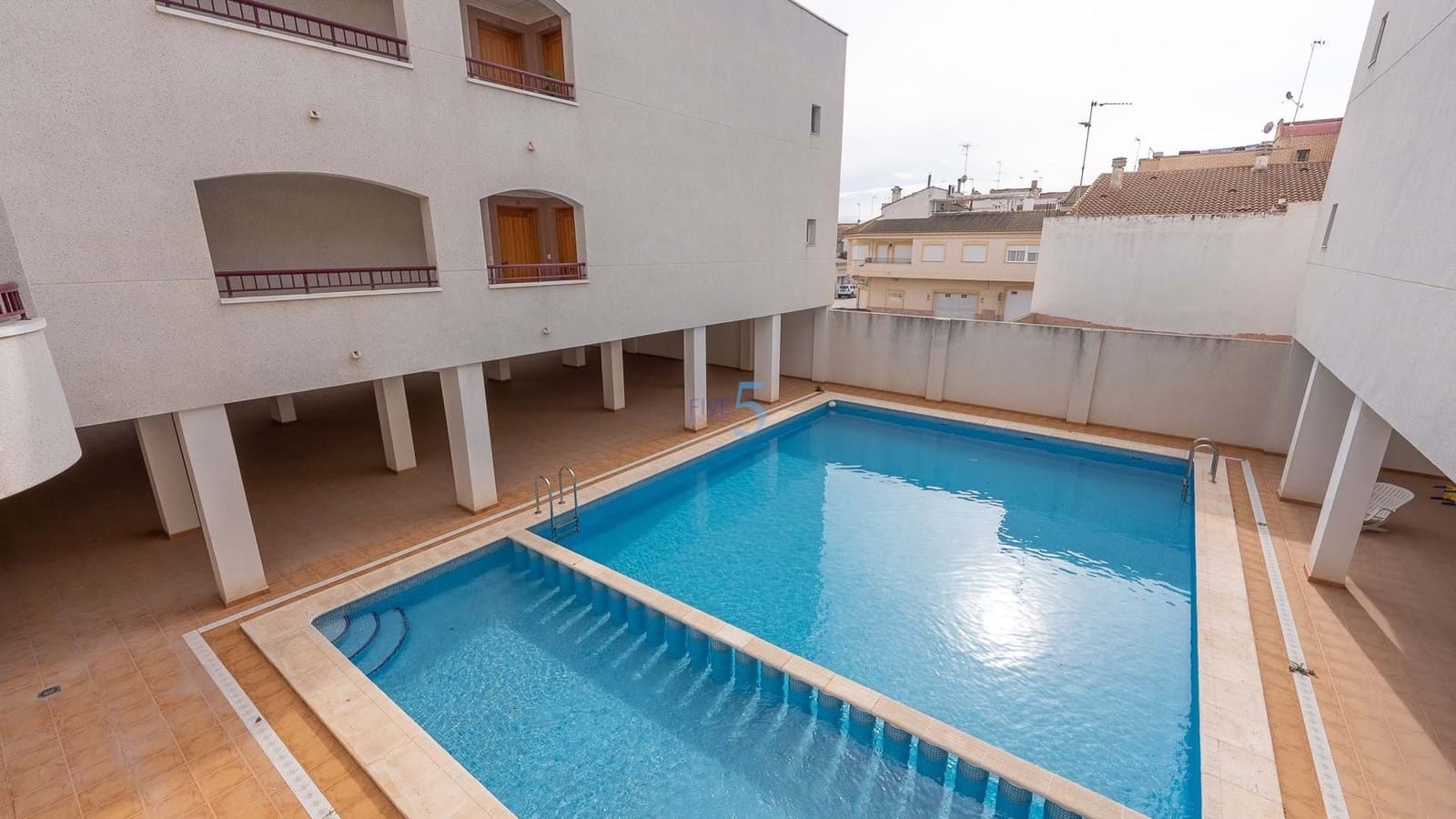 Apartamento de 3 habitaciones en San Fulgencio en venta con piscina garaje - 199.995 € (Ref: 9378325)