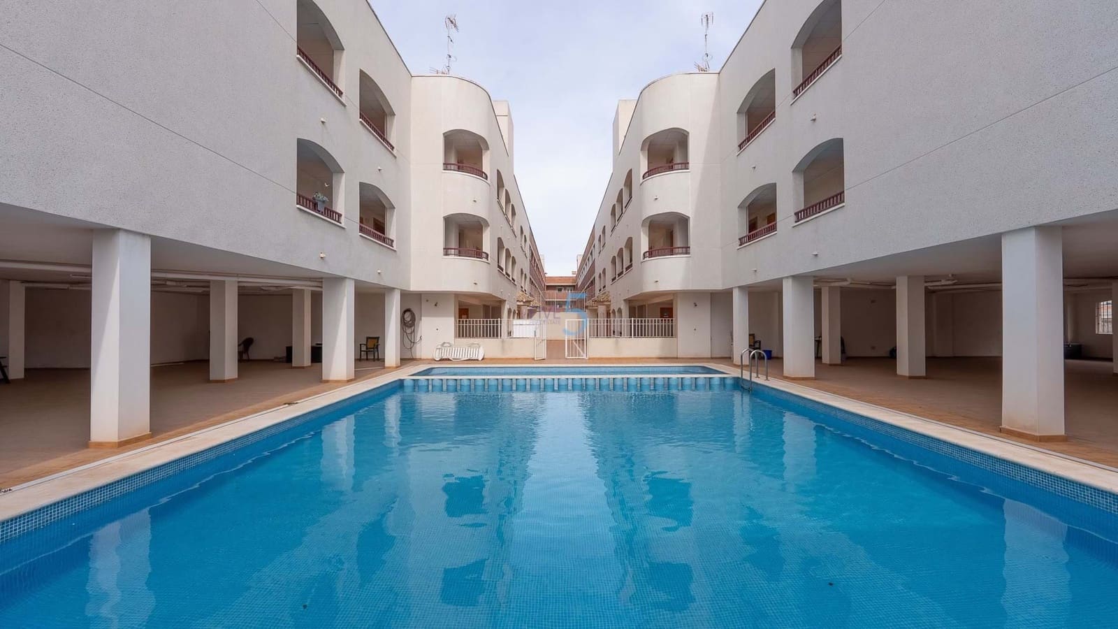 Apartamento de 3 habitaciones en San Fulgencio en venta con piscina garaje - 199.995 € (Ref: 9378325)