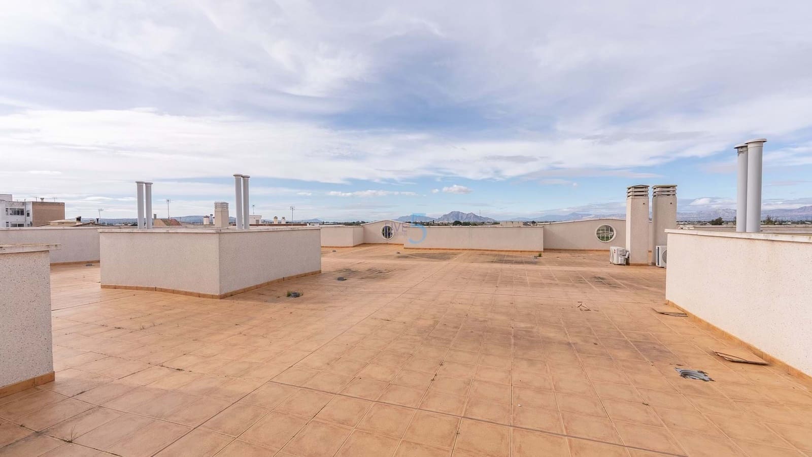 Apartamento de 3 habitaciones en San Fulgencio en venta con piscina garaje - 199.995 € (Ref: 9378325)