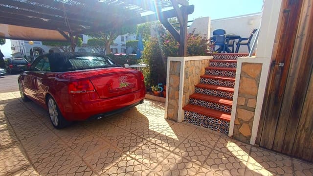 2 bedroom Townhouse for sale in Ciudad Quesada, Rojales with pool - € 185,000 (Ref: 9379860)