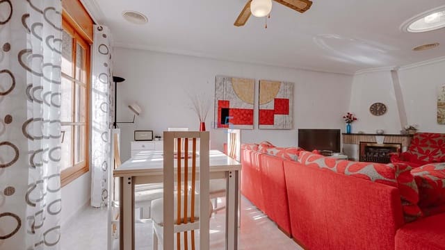 2 bedroom Townhouse for sale in Ciudad Quesada, Rojales with pool - € 185,000 (Ref: 9379860)