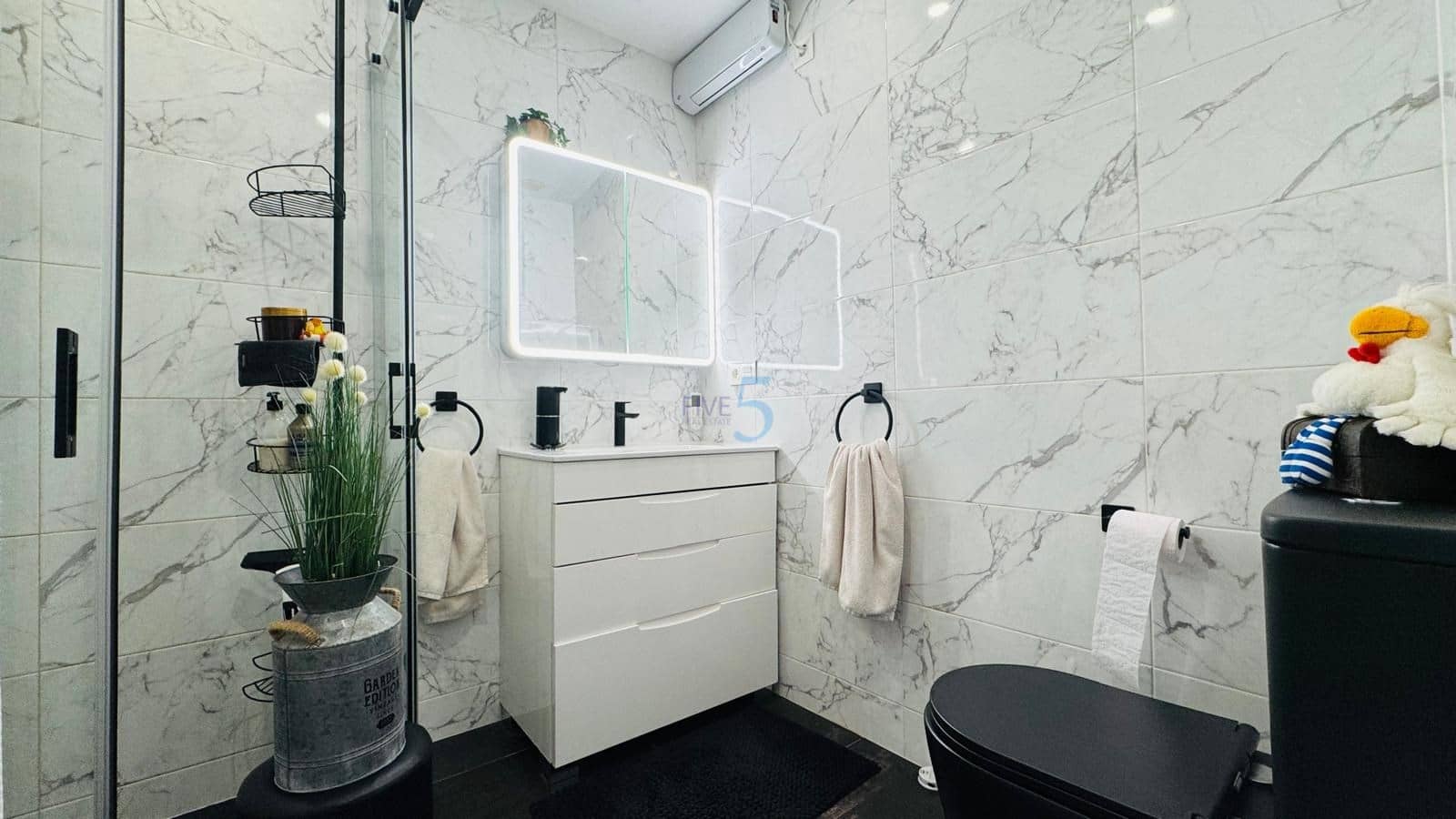 2 soverom Hus til salgs i Villamartin med svømmebasseng garasje - € 329 000 (Ref: 9380750)