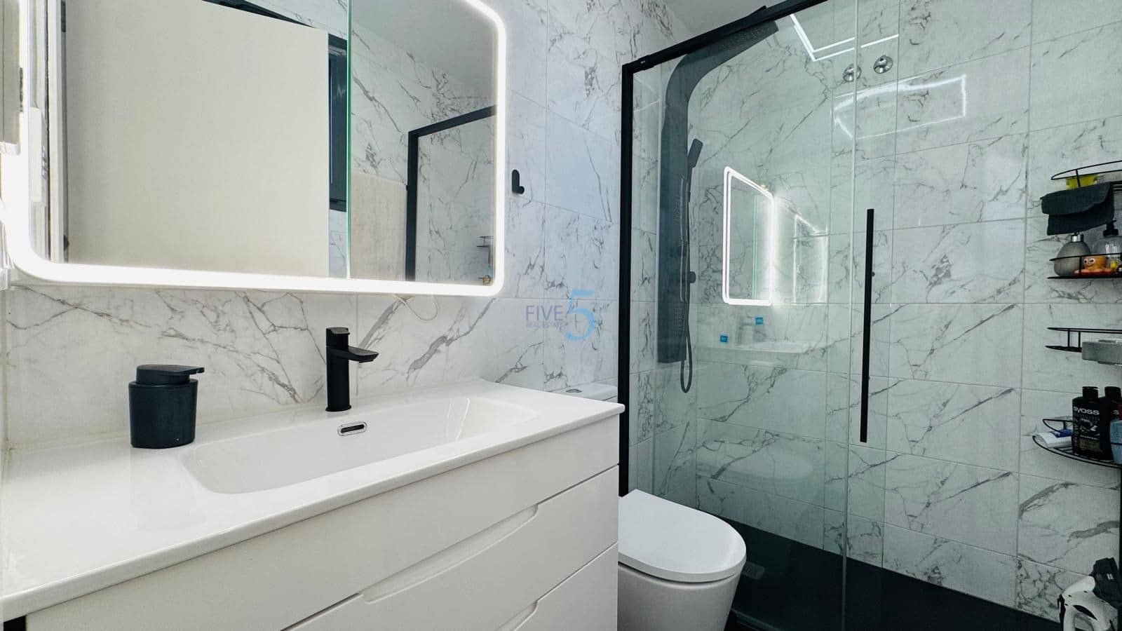 2 soverom Hus til salgs i Villamartin med svømmebasseng garasje - € 329 000 (Ref: 9380750)