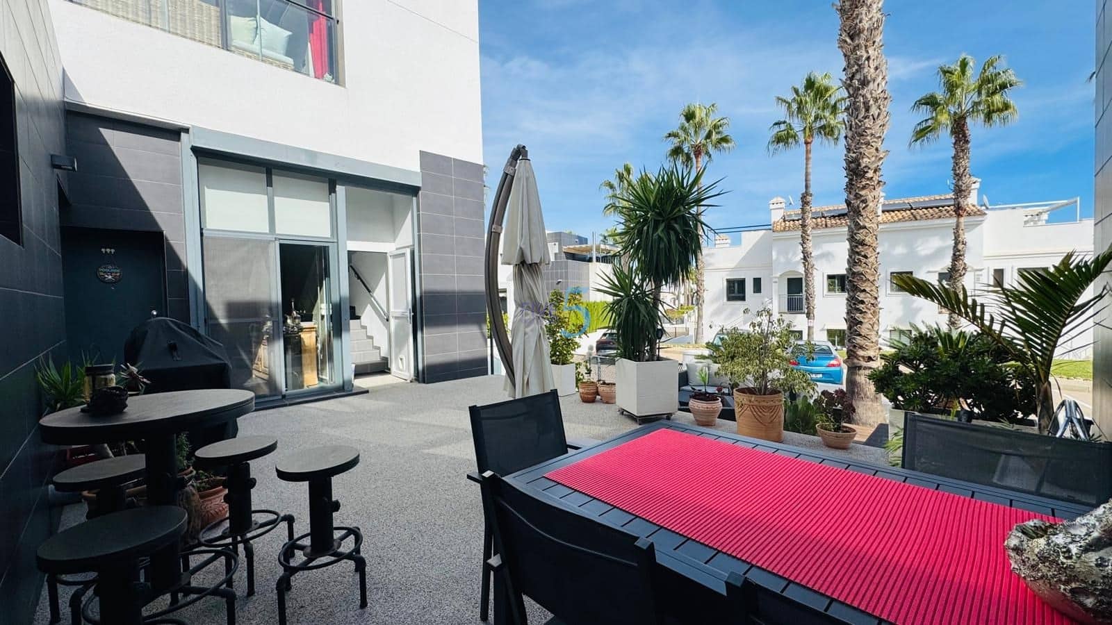 2 soverom Hus til salgs i Villamartin med svømmebasseng garasje - € 329 000 (Ref: 9380750)