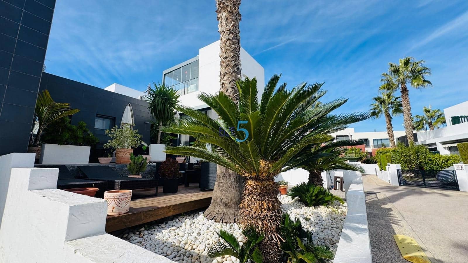 2 soverom Hus til salgs i Villamartin med svømmebasseng garasje - € 329 000 (Ref: 9380750)