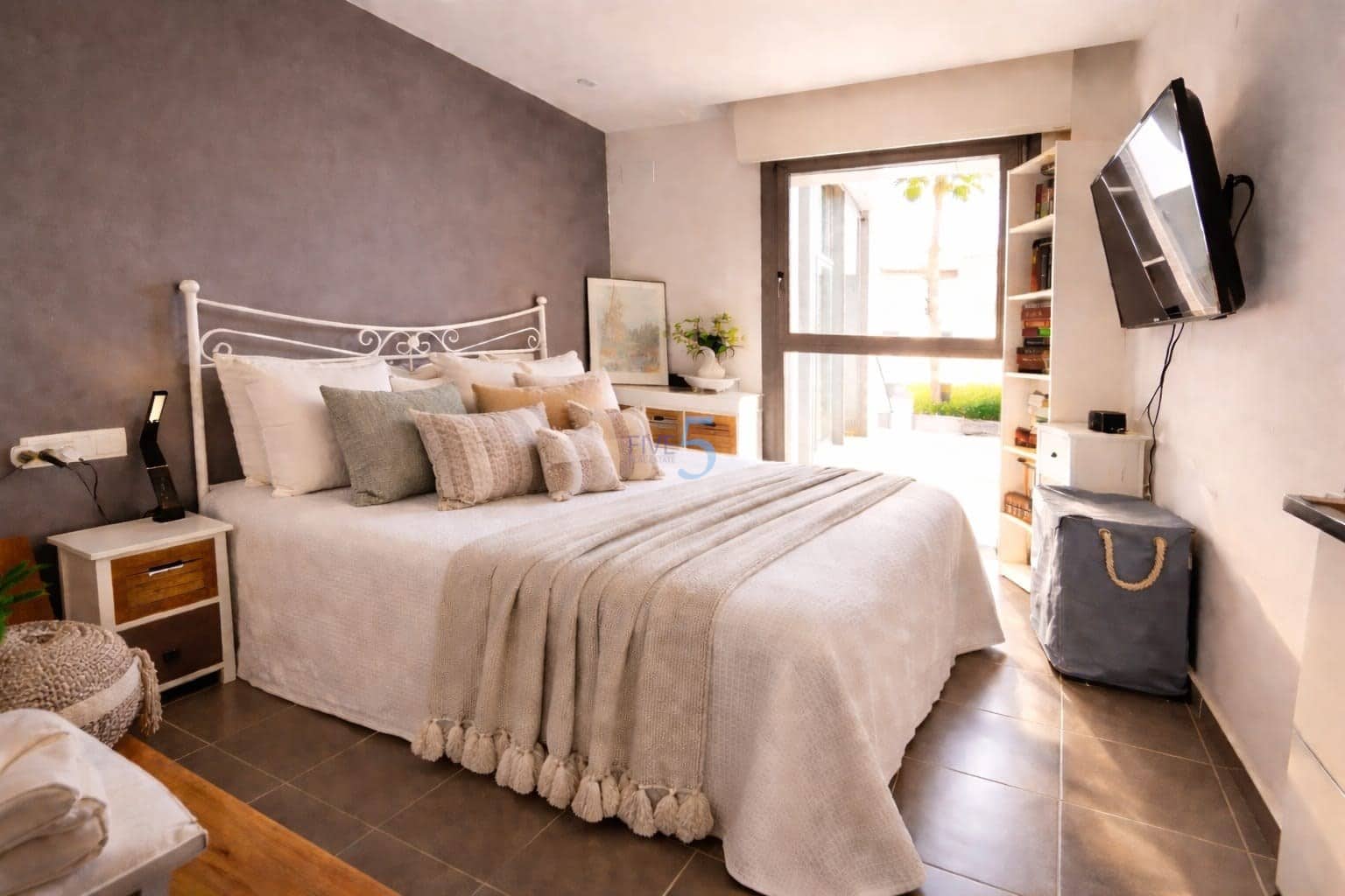 2 bedroom Townhouse for sale in Villamartin with pool garage - € 379,000 (Ref: 9380750)