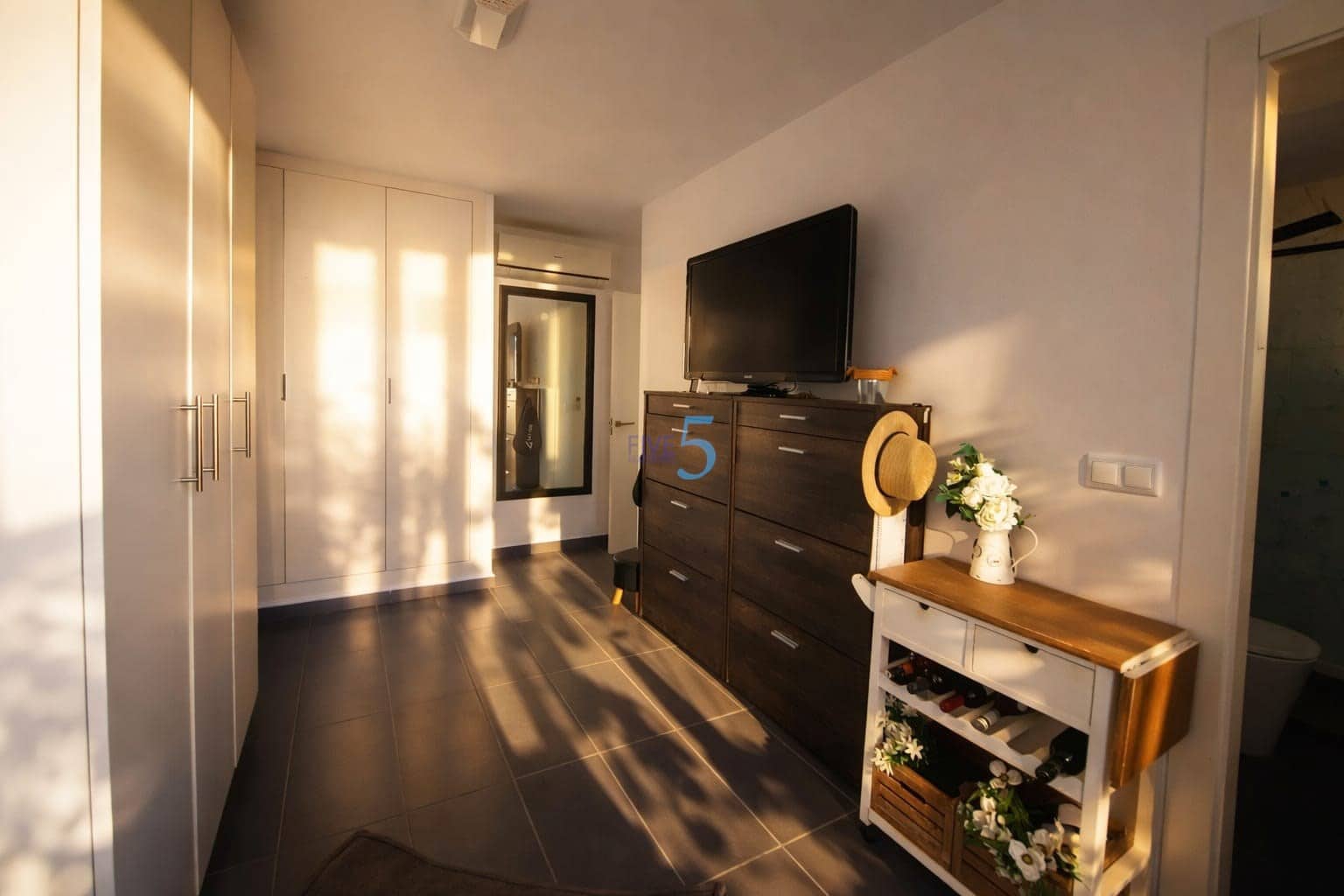 2 bedroom Townhouse for sale in Villamartin with pool garage - € 379,000 (Ref: 9380750)