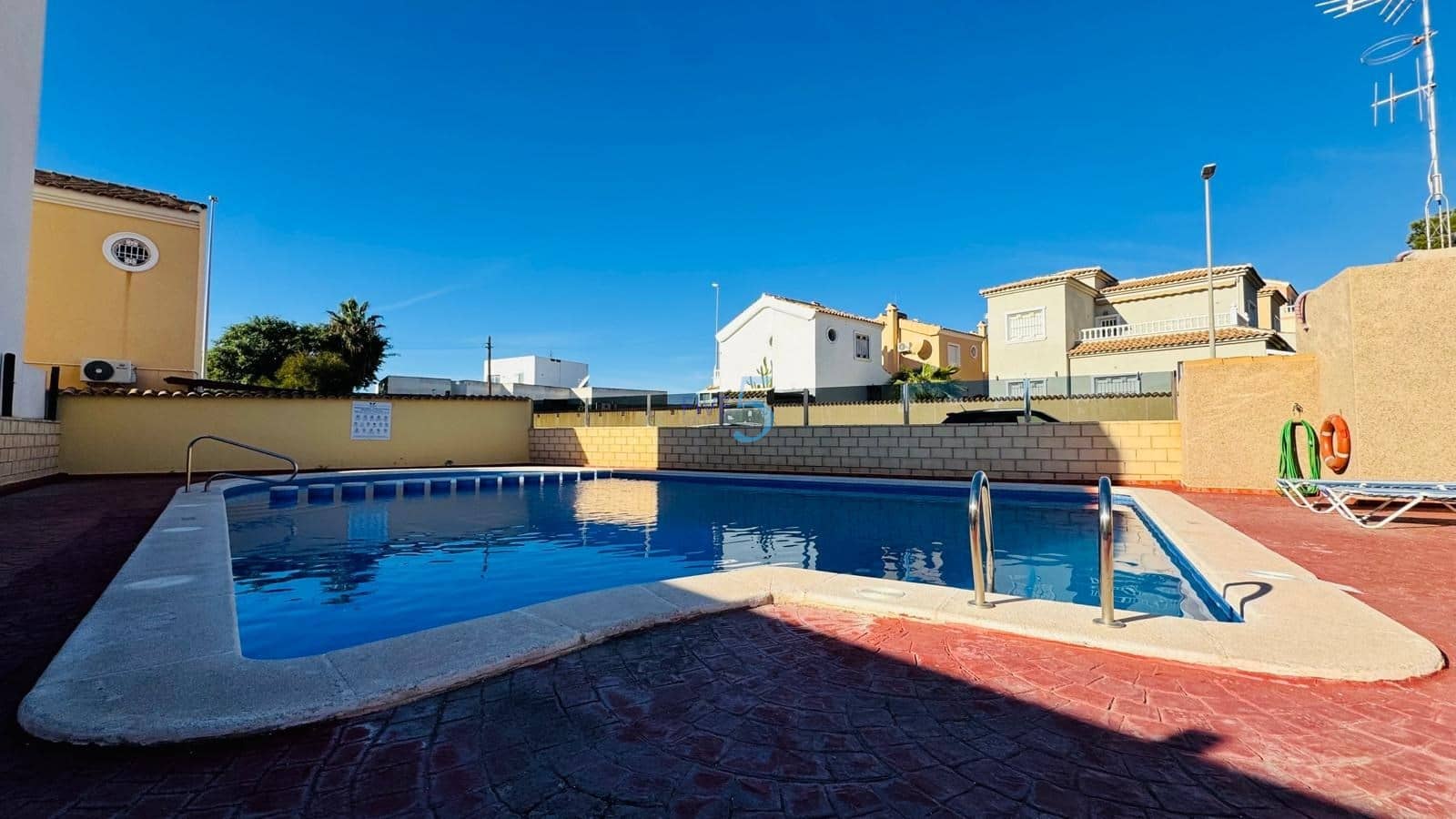 2 chambre Appartement à vendre à Orihuela Costa avec piscine - 135 000 € (Ref: 9382210)