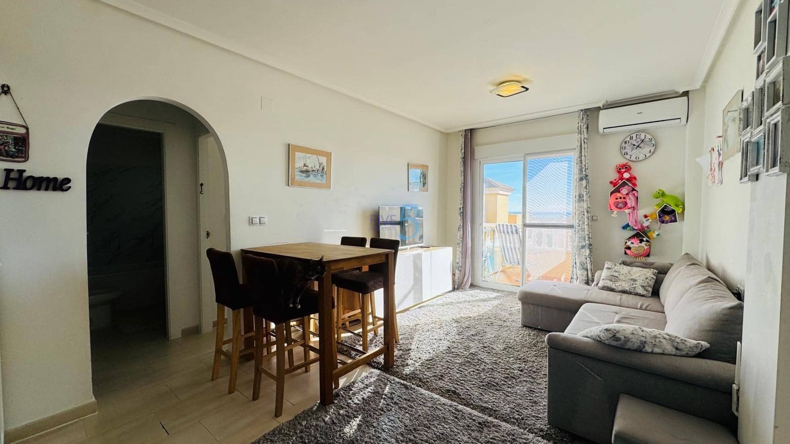 2 chambre Appartement à vendre à Orihuela Costa avec piscine - 135 000 € (Ref: 9382210)