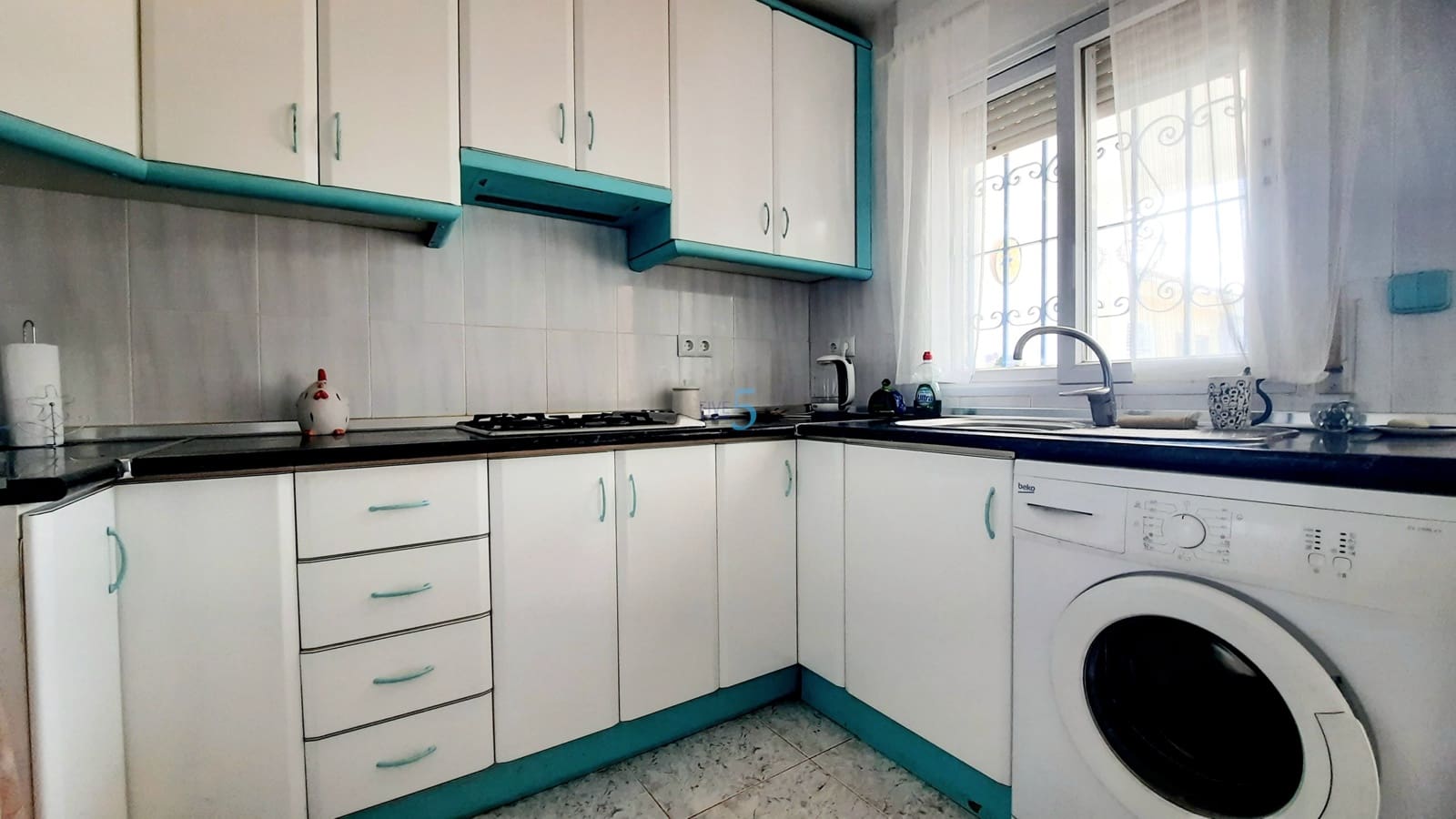 2 soveværelse Bungalow til salg i Los Urrutias med swimmingpool garage - € 155.000 (Ref: 9383916)