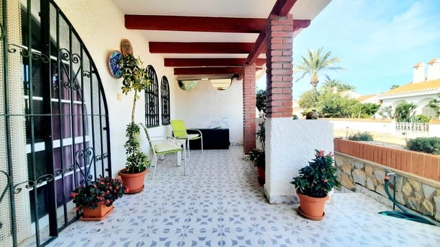 2 soveværelse Bungalow til salg i Los Urrutias, Cartagena med swimmingpool garage - € 155.000 (Ref: 9383916)