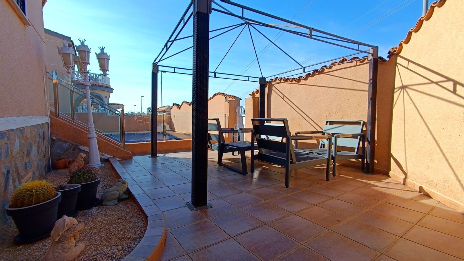 2 chambre Villa/Maison à vendre à Ciudad Quesada avec piscine - 289 000 € (Ref: 9384942)