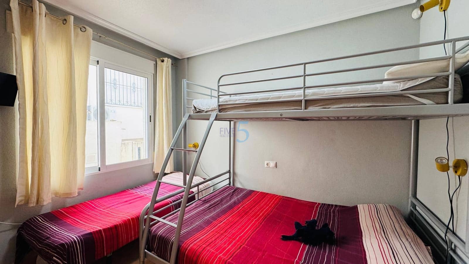 3 camera da letto Casa in vendita in Villamartin con piscina garage - 249.000 € (Rif: 9386617)