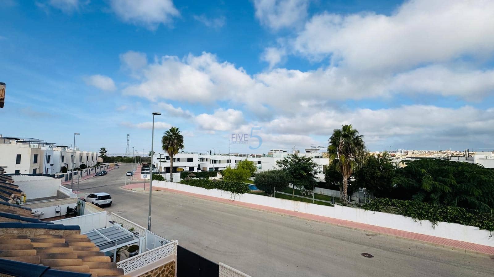 3 camera da letto Casa in vendita in Villamartin con piscina garage - 249.000 € (Rif: 9386617)