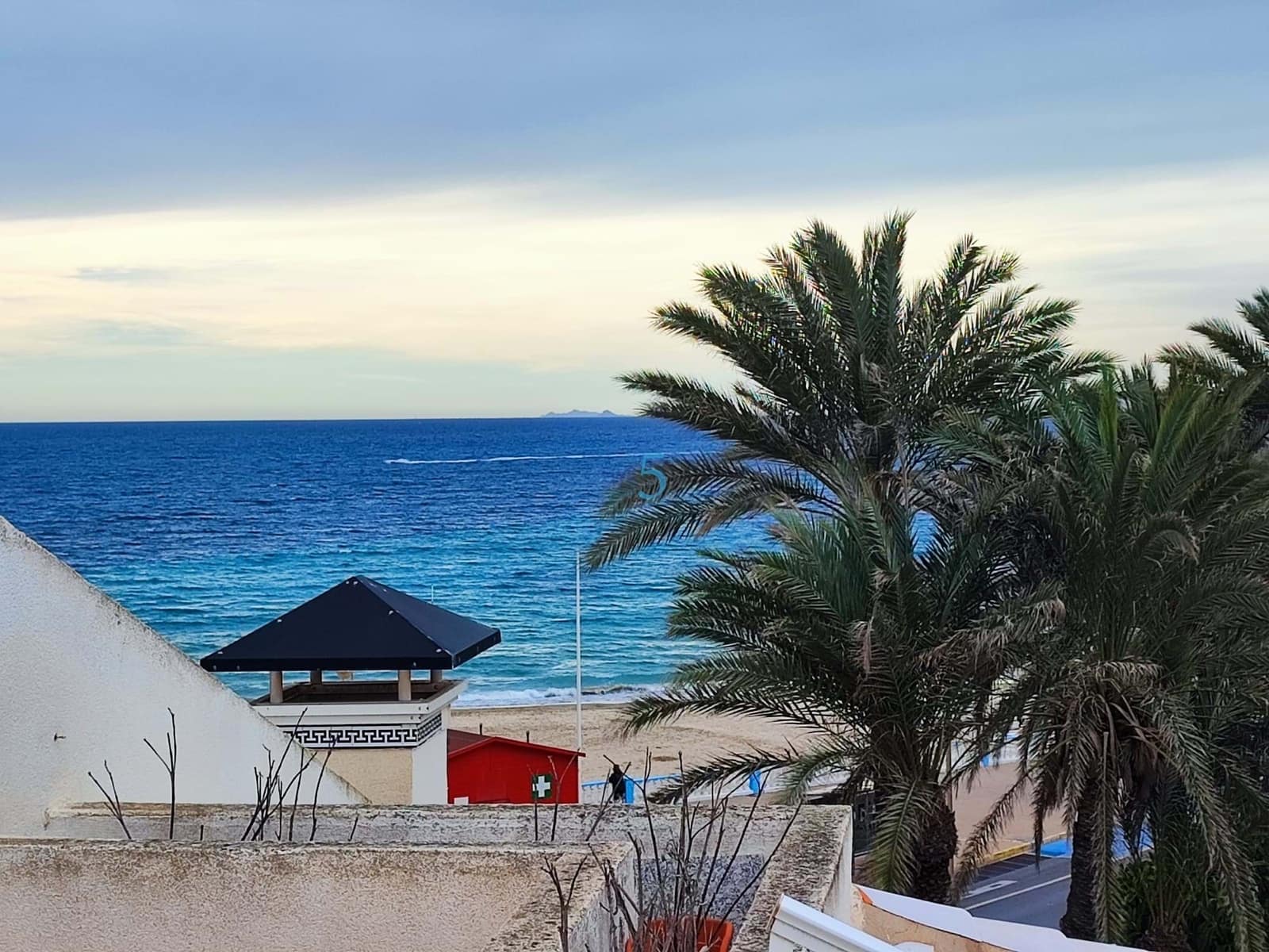 2 bedroom Apartment for sale in Torrevieja with pool garage - € 269,500 (Ref: 9386618)