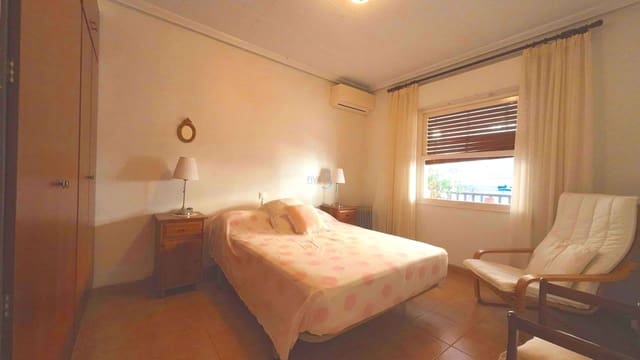 4 sypialnia Apartament na sprzedaż w Guardamar del Segura - 215 000 € (Ref: 9386638)