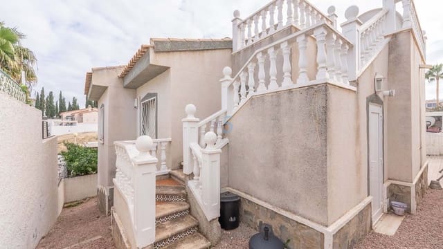 3 soveværelse Villa til salg i Ciudad Quesada, Rojales med swimmingpool garage - € 199.900 (Ref: 9387023)