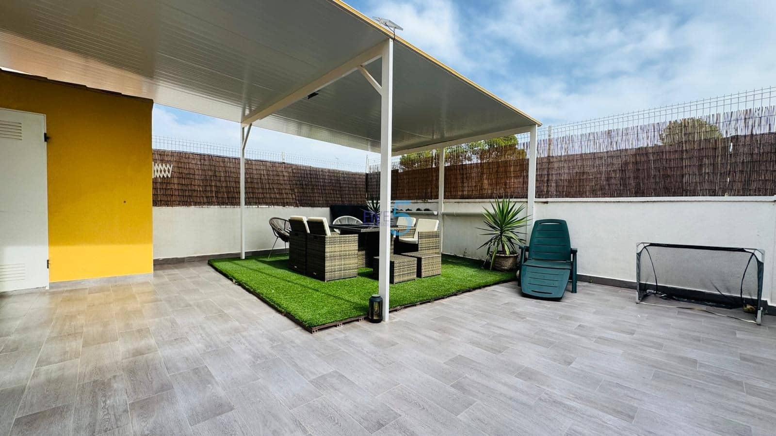 3 chambre Appartement à vendre à Guardamar del Segura avec piscine - 214 900 € (Ref: 9388553)