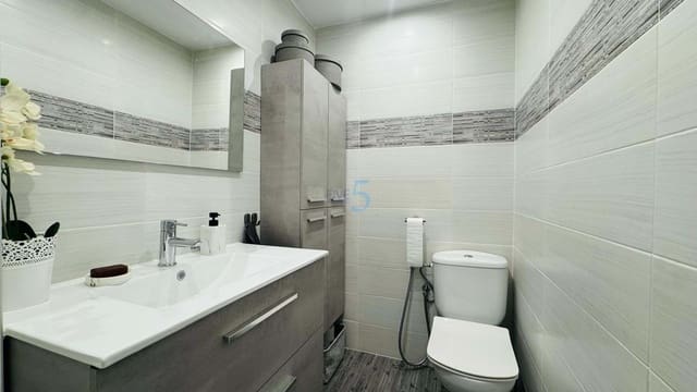 3 chambre Appartement à vendre à Guardamar del Segura avec piscine - 214 900 € (Ref: 9388553)