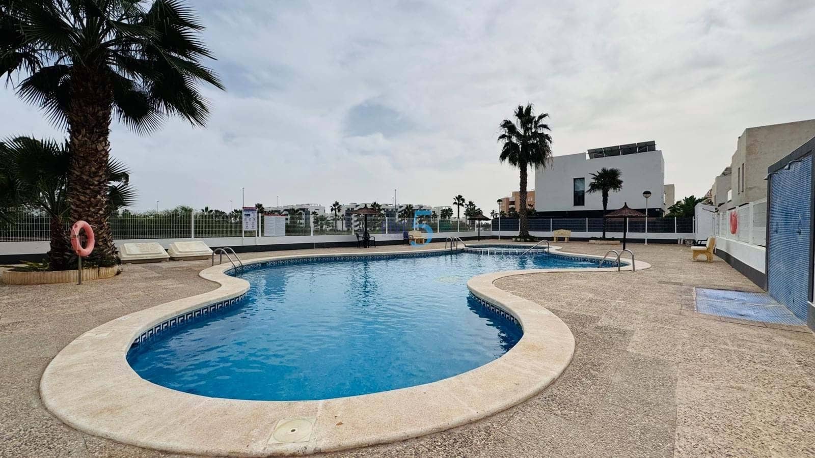 3 chambre Appartement à vendre à Guardamar del Segura avec piscine - 214 900 € (Ref: 9388553)