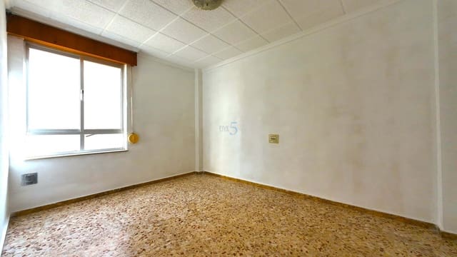 4 makuuhuone Huoneisto myytävänä paikassa Torrevieja - 149 000 € (Ref: 9391002)