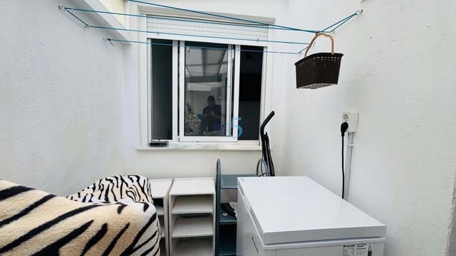 Apartamento de 2 habitaciones en La Florida, Orihuela en venta con piscina garaje - 169.000 € (Ref: 9394349)