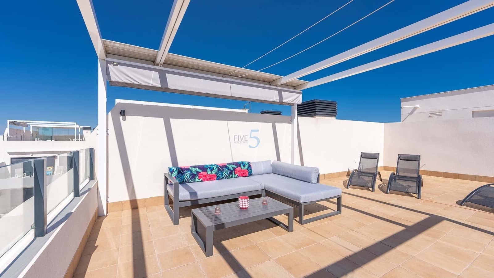 2 soverom Leilighet til salgs i Los Dolses med svømmebasseng garasje - € 329 000 (Ref: 9396331)