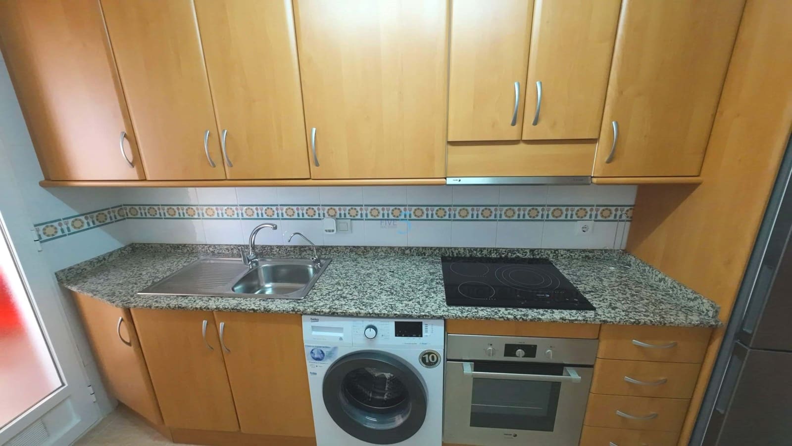 2 bedroom Apartment for sale in Torrevieja with garage - € 148,000 (Ref: 9398889)